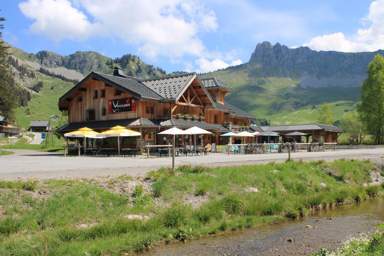 Chalet Hotel Vaccapark Le Praz de Lys Exterior foto