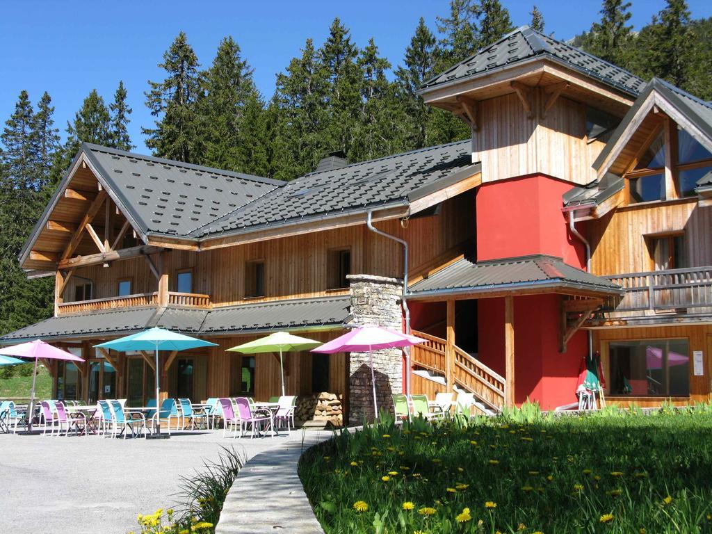 Chalet Hotel Vaccapark Le Praz de Lys Exterior foto